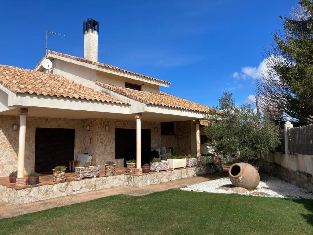 Casa El Descanso Ortigosa Del Monte Exterior photo
